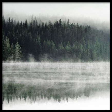 Misty Mirror Two Poster in der Gruppe Poster / Naturmotive bei Desenio AB (3566)