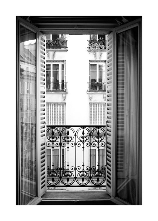  – Schwarzweißfoto eines französischen Balkons